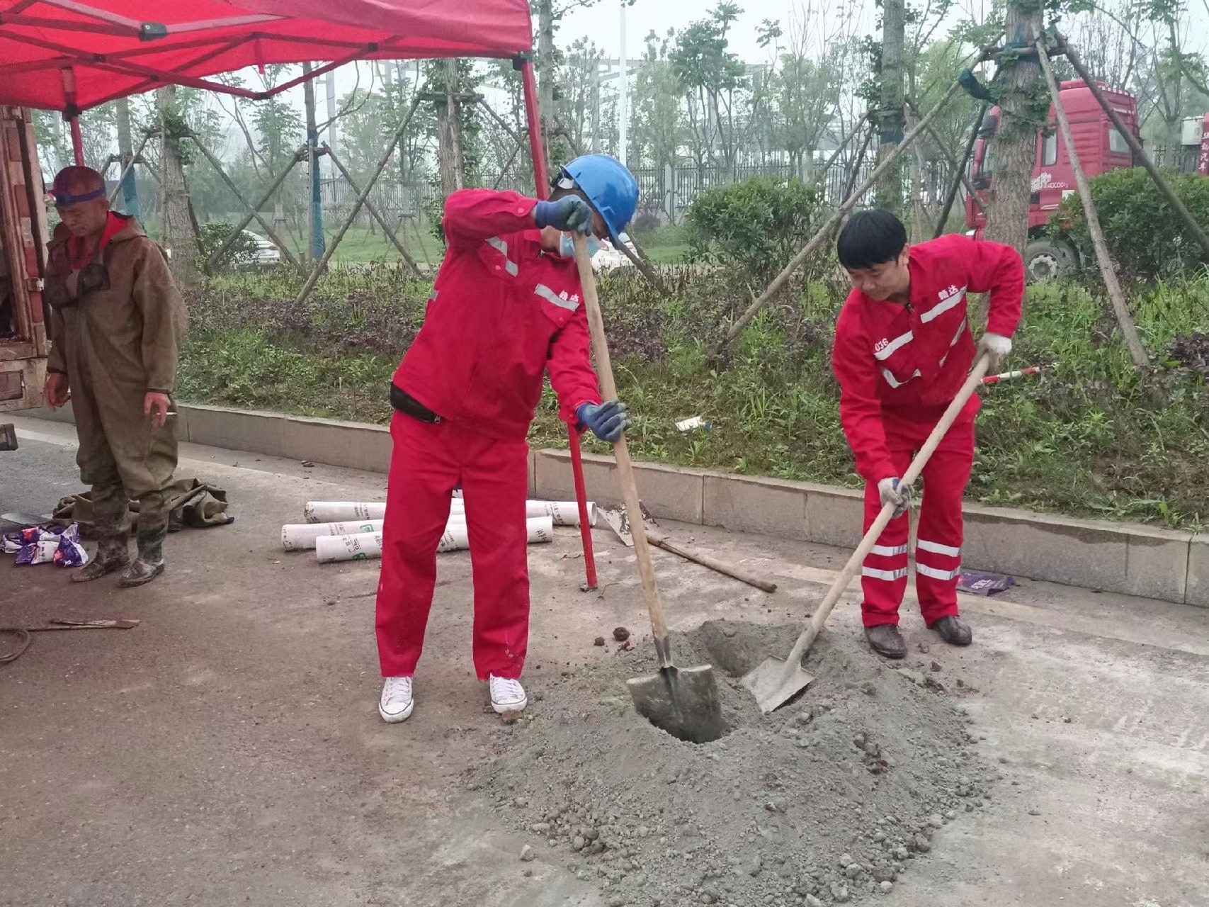 龙湖镇管道疏通哪家好】及时进行市政管道清淤